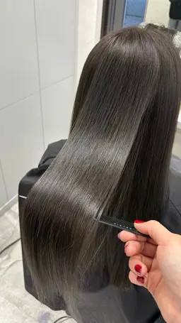 髪質改善ストレート