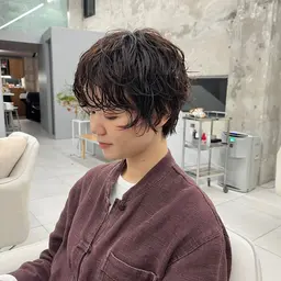【朝が楽でオシャレ☝️】似合わせカット+ダメージレス酸性パーマ🌱