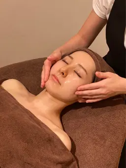 【フェイシャルケア】🫧お悩み別フェイシャル🫧1人1人に合わせたケアを行っていきます☺️