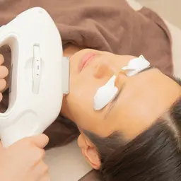 【メンズ脱毛】出来る男のまるごとヒゲ脱毛❣️初回半額¥6600→¥3300