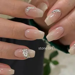 程よくアート¥8500​〜​¥9000🌼 | アートしてる感は欲しい方にオススメ💡 デザインや料金なと要相談🗣️