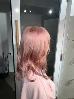 [2月21日限定]ブリーチリタッチ+オンカラー🎶+3stepトリートメント