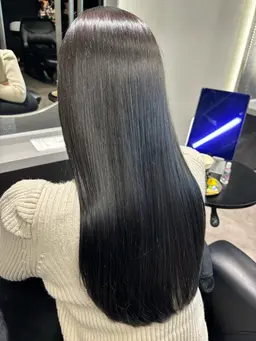 ✨平日新規限定✨カット +選べるブランドカラー +髪質改善ULTOWA水素TR