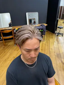 ⚡️【メンズ限定】⚡️白髪ボカシハイライト、バレイヤージュ（ブリーチカラー、メンズカラー、メンズバレイヤージュ）