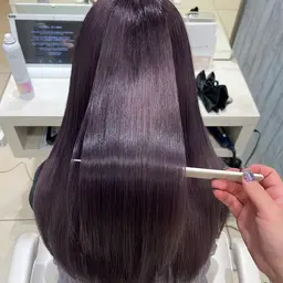 【学生さん必見🉐】”お得に可愛く”🌟ミニモ学割🌟ワンカラー➕トリートメント💘¥3960〜(ロング料金別途)