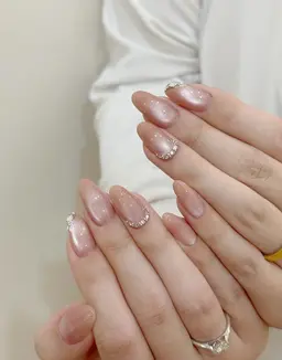 【モデル練習】やさしいマグネットネイル光感・グラデ・フレンチ対応※オフなし（オフ別途¥1,000）