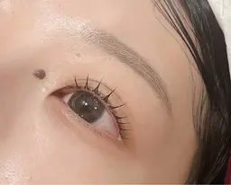 🤍アイブロウ+ラッシュリフト✨韓国束間仕上げ🪄