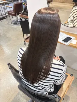 《難波最高峰ツヤ髪✨️》酸性ストレート🧚