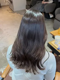 【平日限定𝐦𝐞𝐧𝐮】艶感カラー➕オージュア4stepsトリートメント💎