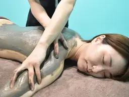 【新規】デトックス/死海デッドシー全身ソルトリンパ&泥死海水パック&遠赤発汗110分★