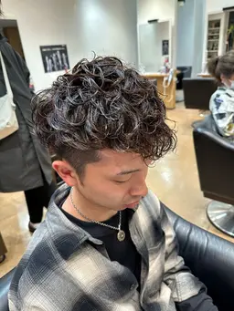 平日限定メンズカット➕デザインパーマ🌀