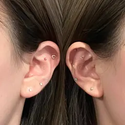 【NEW】耳ツボジュエリー💎（10粒）  1粒110円​〜​追加OK‼️