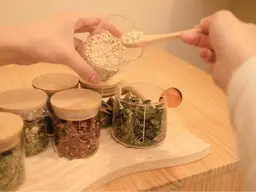 【手足の冷え卒業！】ハーブブレンド付きよもぎ蒸し☆ぽかぽかコース