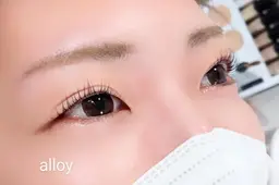 パリジェンヌラッシュリフト 上