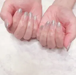 【ずっとオフ無料🎶】ラメグラデーション