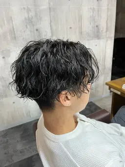 カット＋波巻きパーマ✂️