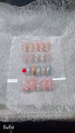 春シンプルデザイン🌸色変更🉑🩷