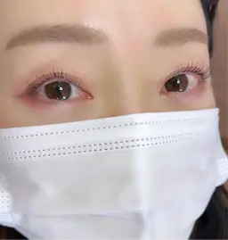 ✨パリジェンヌラッシュリフト(まつ毛パーマ)✨《トリートメント付き》