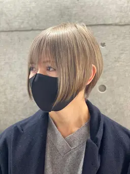 【✨❄️透明感抜群❄️✨】ダブルカラー(ブリーチ込インナーも可)+トリートメント(カット追加は+3,000円)