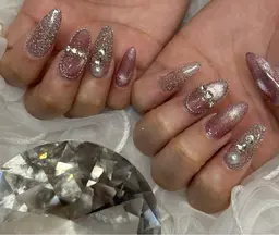 【成人式💖ネイリスト検定2級スタッフがご対応】10本長さ出し＋パーツ(他店オフ込)