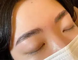 平日限定🎀HBL☆SNSで話題のハリウッドブロウリフト♪（WAX込み★）10分前にご来店必須✨土日祝7400円