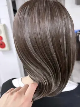 🤍 白髪ぼかしカラー 🤍