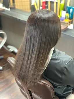 白髪染め卒業！ミニモ限定✦髪質改善カラーで赤みゼロの美髪へご希望の雰囲気（ナチュラル・高級感・かわいい系など）