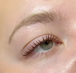 束間まつ毛パーマ⭐️