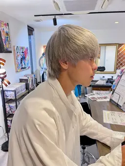 メンズ似合わせカット➕カラー　ブリーチ有り　ハイライト可