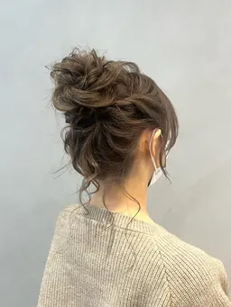 【結婚式やコンサートに!】パーティーヘアアレンジ♪_¥4500