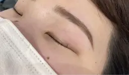 ⭐️【ハリウッドアイブロウ】⭐️美眉アイブロウスタイリング（wax＋パーマ）