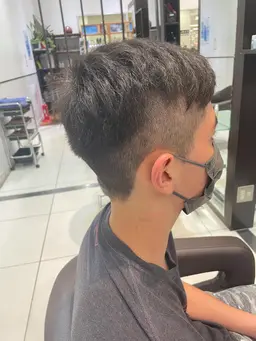 【メンズ、レディースどちらでも⭕️】💚カット💚