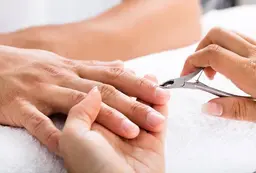 当店ハンドネイルOFFのみ￥3.000-