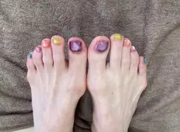 《ミニモ限定・1日先着2名様》【フット】オフ込み・マグネットorフラッシュワンカラー　※色替え自由