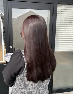 ミニモ限定　似合わせカット＋艶カラー＋髪質に合わせたトリートメント　最後はアイロン仕上げです💛