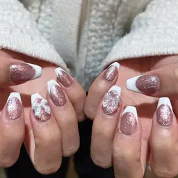 【hand】クリアフレンチ🧸(オフあり/初回オフ無料)