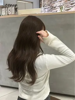 【29歳以下限定メニュー🫧】ブリーチなしダブルカラー🤍💓