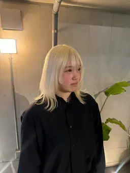 ブリーチのみ(抜きっぱなしブロンド)