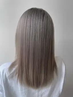 大人世代に好評✨白髪ぼかしハイライト