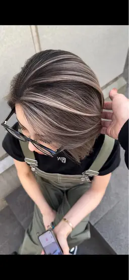 カット込み✂︎シャドールーツorバレイヤージュ(ケアブリーチ)➕プレミアムトリートメント