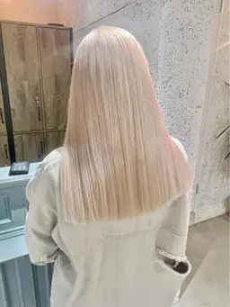 ⭐️カット＋ブリーチ×2＋カラー⭐️