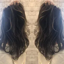 カラー(バレイヤージュ、ハイトーン）＋トリートメント