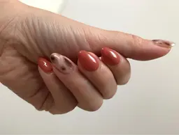 オフ込み持ち込みデザイン2時間ご予約時にご希望のデザインをお送り下さい。長さ出し、特殊デザインは対象外になります。