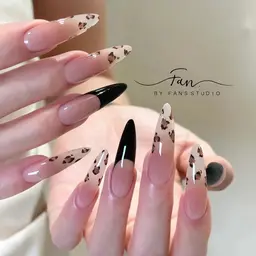 「新規のみ」チップ長さだし持ち込みデザインやり放題10本⚠️事前写真提供⚠️