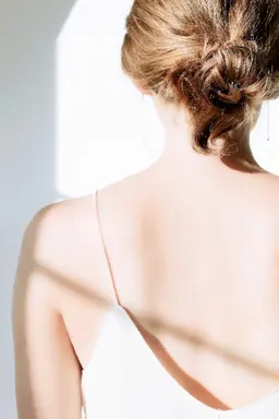 必須

[うなじ脱毛] New open価格! アップヘアが決まる、うなじ美人に♪