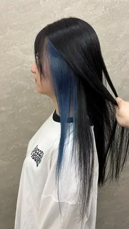 前髪カット+インナーカラー(ケアブリーチ1回)