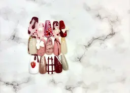 27日限定🌟 【バレンタイン限定デザイン】オフ込み ¥6600 → ¥ 4500💅🏻