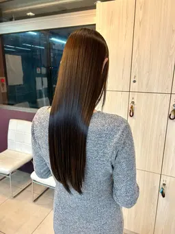 ✨ケアカラー＋潤いヘアマスクTR✨