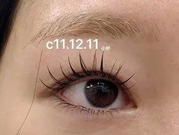 [＆Healthyアンドヘルシー]持ちUPのLEDマツエクフラットラッシュ100+上パーマ施術(下まつ毛追加可)