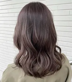 カラー、トリートメント、スパ15分